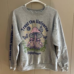 “Trust the Universe” grey sweatshirt - Obsessive love brand
